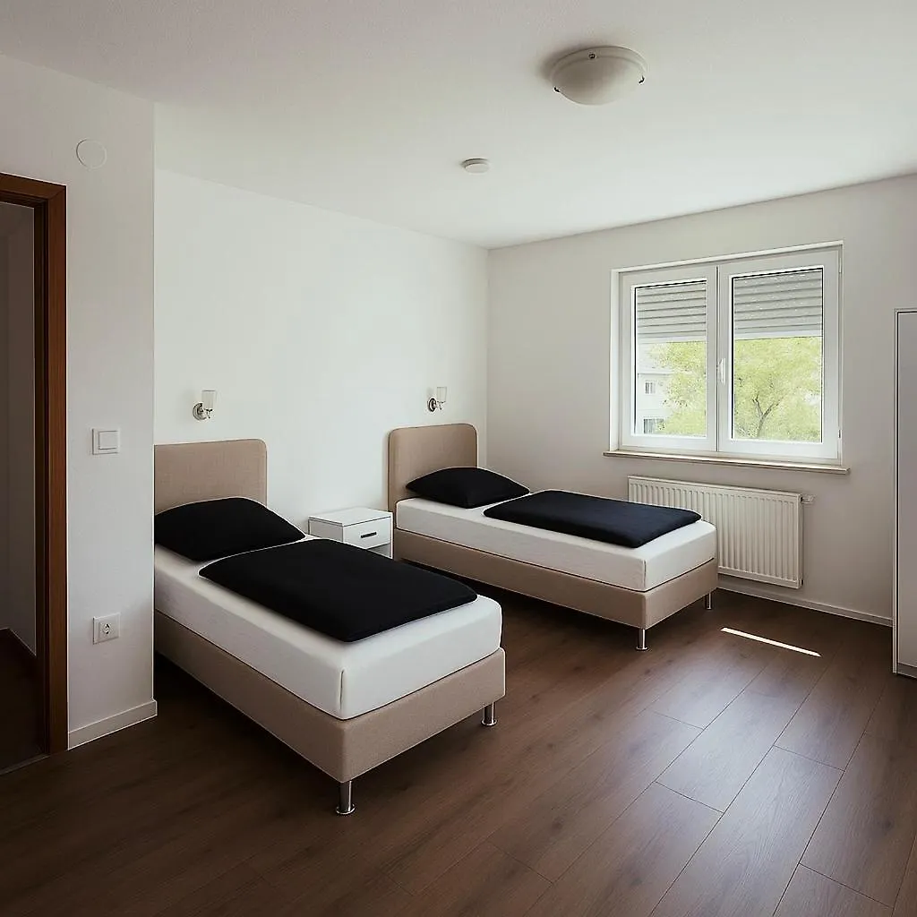 Villa Natur Monteur & Ferienwohnung Mit Wlan & Parkplatz Muhlhausen